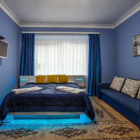 Luxury Air-conditioned Family Apartment Špitálska Old Town Bratislava Exterior foto